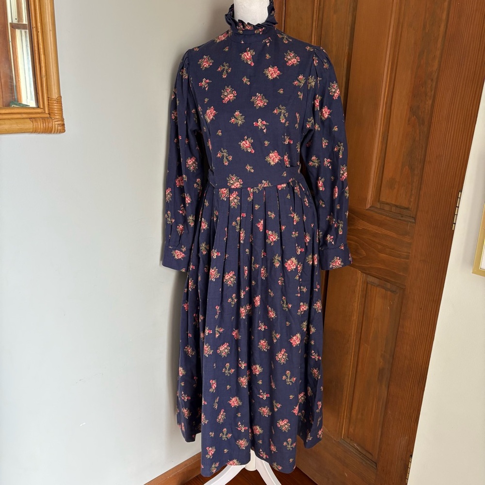 Vintage Laura Ashley US 8 UK 10 Long Sleeve Dress Prairie Modest Wool Cotton